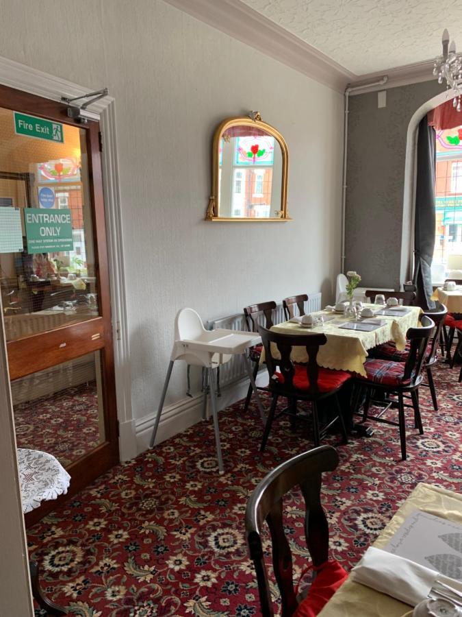 The Woodleigh Family Hotel Guest house