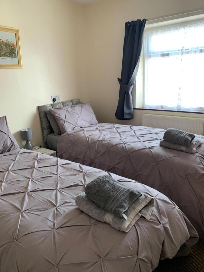 Guest house The Woodleigh Family Hotel *